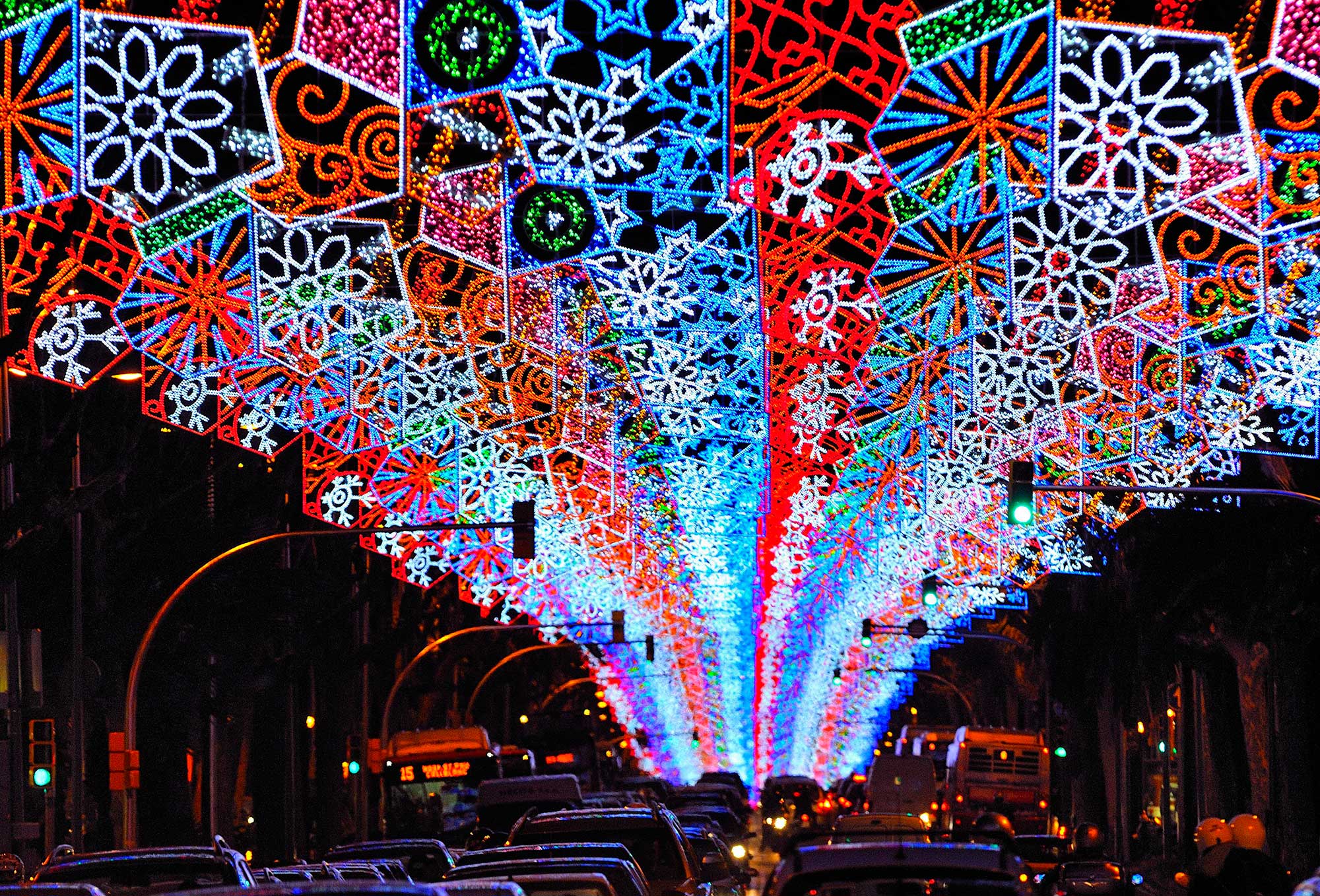 Barcelona street photography course, Christmas lights